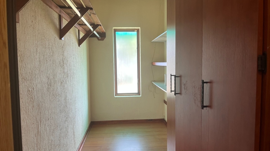 3 Bedroom Property for Sale in Dana Bay Western Cape